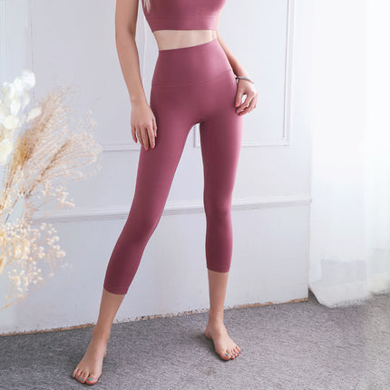 Peach Hips Fitness Cropped Pants