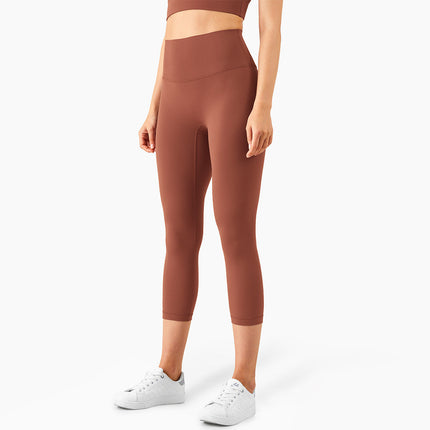 Peach Hips Fitness Cropped Pants