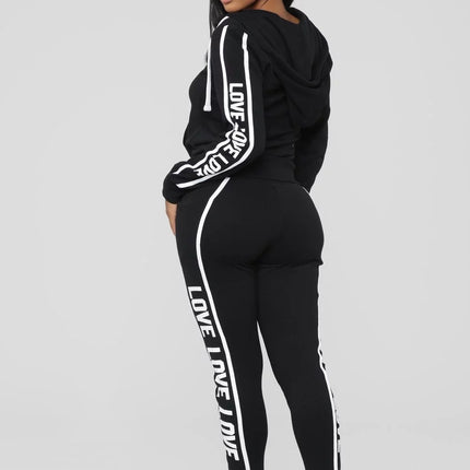 Ladies fitness two-piece suit