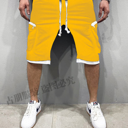 Fitness shorts with multiple pockets