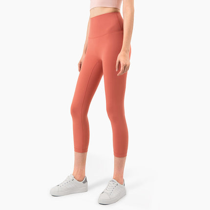 Peach Hips Fitness Cropped Pants