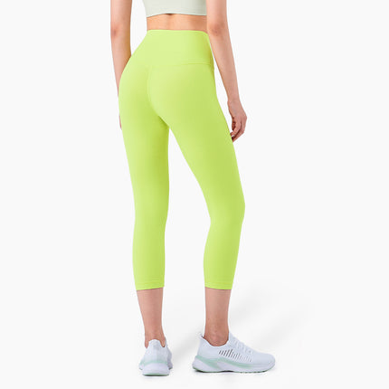 Peach Hips Fitness Cropped Pants