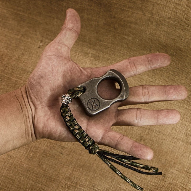 Wild Man Refers To Tiger Survival Equipment Self-defense Anti-wolf Broken Window Tool