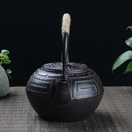 Iron Supplement Expert 1.2L Cast Iron Teapot